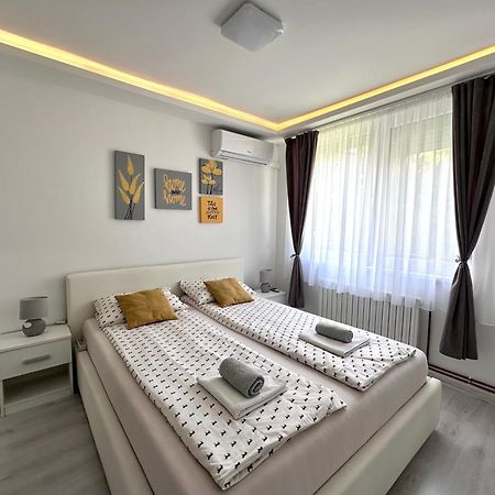 Greylux Heart Of Oldtown Sarajevo Apartment ภายนอก รูปภาพ